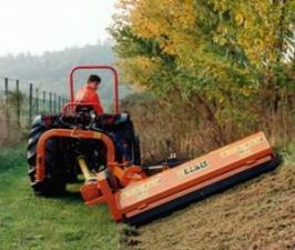 Oprema za ljetno održavanje Kosilice za nagib Berti TA/S 180