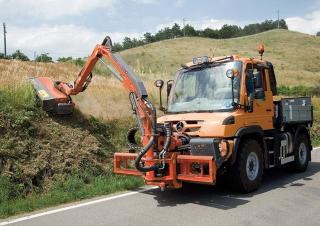 Oprema za ljetno održavanje Kosilice za nagib Ferri TSF 600U