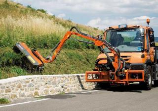 Oprema za ljetno održavanje Kosilice za nagib Ferri TSF 600U