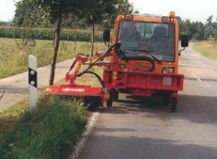 Oprema za ljetno održavanje Kosilice za nagib Dücker UNA 200 TMK 10