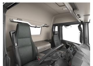 Kamioni Krute šasije Scania P 320 B4x2NA