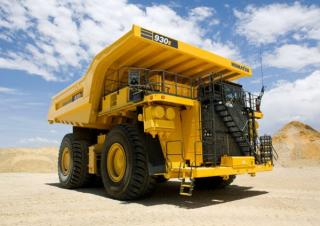 Kruti kiperi kamioni Komatsu 930E