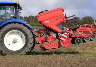 Kultivatori Kuhn CD 3020