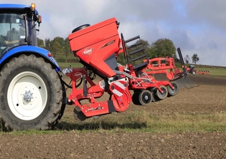 Kultivatori Kuhn CD 3520