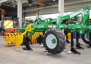 Kultivatori Kerner Corona C 300 Üm