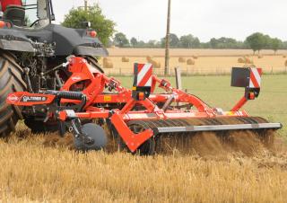 Kultivatori Kuhn Cultimer M 300 T