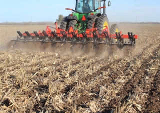 Kultivatori Kuhn Gladiator 1210M-1236