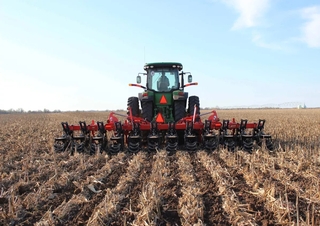 Kultivatori Kuhn Gladiator 1210M-1236