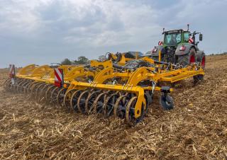 Kultivatori Agrisem Smartplow trailed 8,00