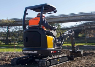 Mini bageri Eurocomach 14sa