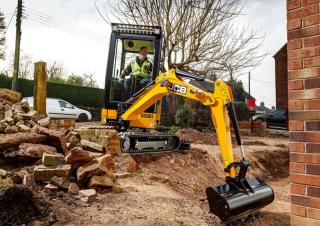 Mini bageri JCB 16C-I