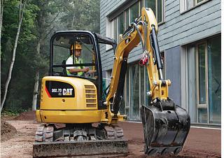 Mini bageri Caterpillar 302.7D CR