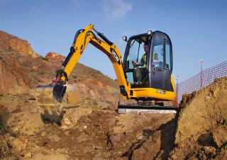 Mini bageri JCB 8016