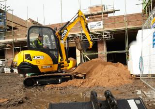 Mini bageri JCB 8026 CTS