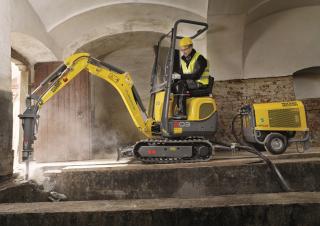 Mini bageri Wacker Neuson 803