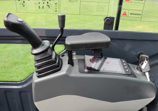Mini bageri Atlas Kompakt AC 17F