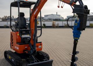 Mini bageri Atlas Kompakt AC 18UF