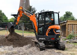 Mini bageri Doosan DX27Z-7