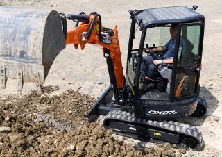 Mini bageri Doosan DX27Z-7