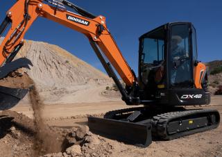 Mini bageri Doosan DX42-5K