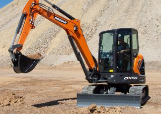 Mini bageri Doosan DX50-5K