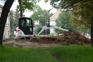 Mini bageri Bobcat E 16