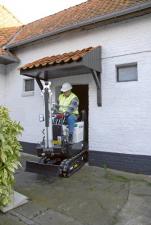 Mini bageri Bobcat E08