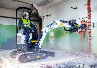 Mini bageri Bobcat E10e