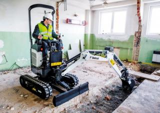 Mini bageri Bobcat E10e