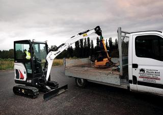 Mini bageri Bobcat E19