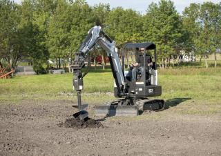 Mini bageri Bobcat E32