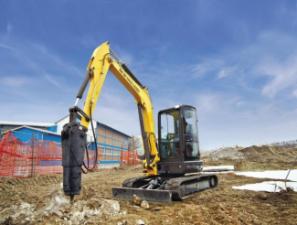 Mini bageri New Holland E50B SR