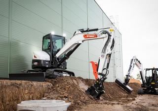 Mini bageri Bobcat E55z