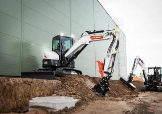 Mini bageri Bobcat E55z