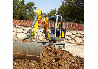 Mini bageri Wacker Neuson ET20