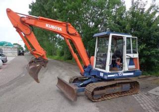 Mini bageri Kubota KH151