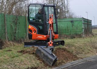 Mini bageri Kubota KX019-4 HGL