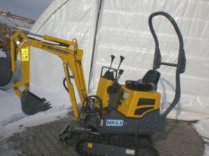 Mini bageri Neumeier NR 0.8