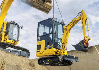 Mini bageri Komatsu PC17R-5