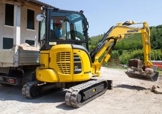 Mini bageri Komatsu PC35MR-5