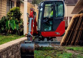 Mini bageri Yanmar SV15VT