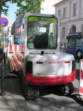 Mini bageri Takeuchi TB 125