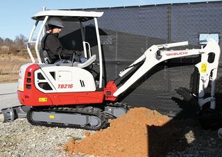 Mini bageri Takeuchi TB 216 