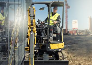Mini bageri Yanmar VIO 33-6 CR