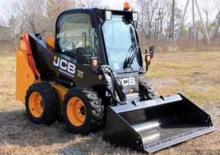Mini utovarivači JCB 135