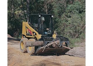 Mini utovarivači Caterpillar 216B Series 3