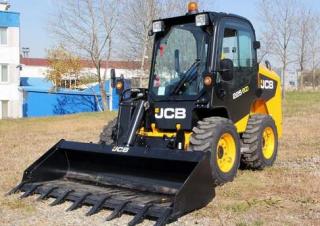 Mini utovarivači JCB 225