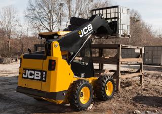 Mini utovarivači JCB 225