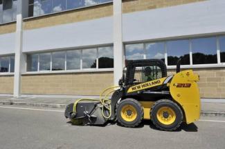 Mini utovarivači New Holland L213
