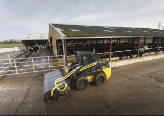 Mini utovarivači New Holland L220